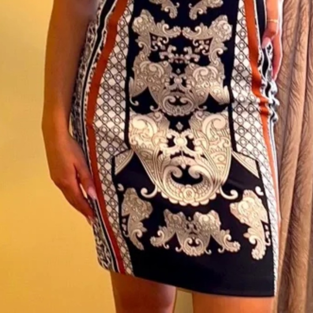 NWT Clover canyon black Bollywood neoprene pencil skirt